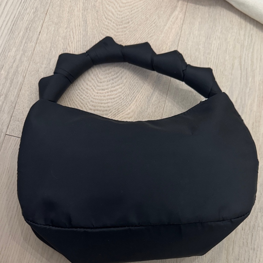 Chic Black Women's Shoulder Bag